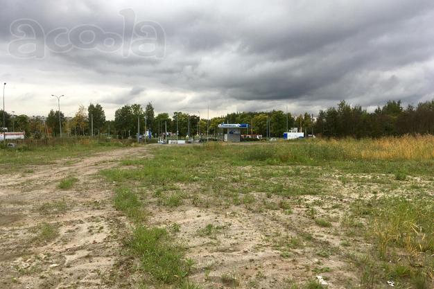 Грузовая автостоянка рядом с рынком, ТК, АЗС, КАД